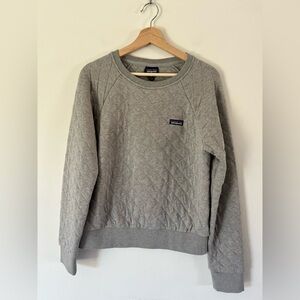 Patagonia Women's Organic Cotton Quilt Crew Light Grey Pullover Sweatshirt